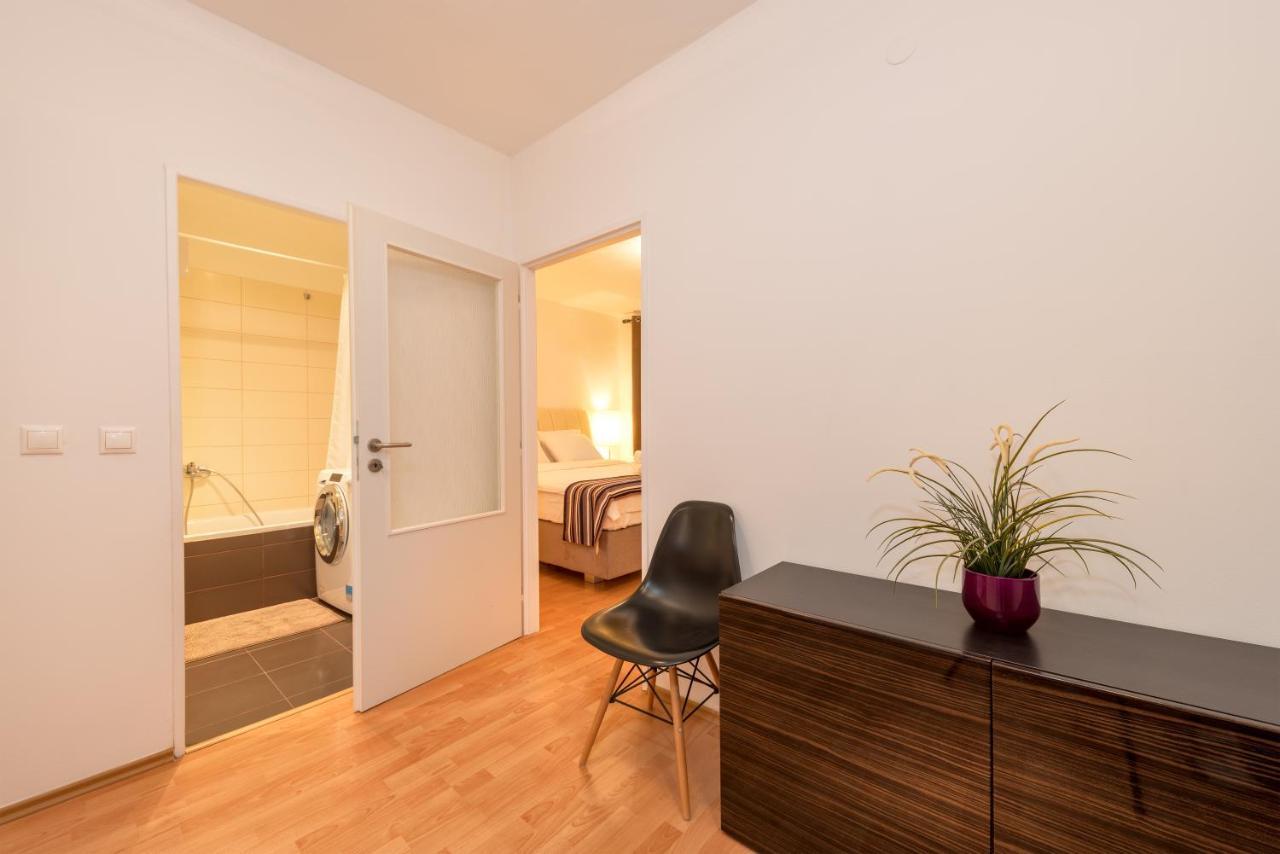 Prague City Stay Rohacova Ngoại thất bức ảnh